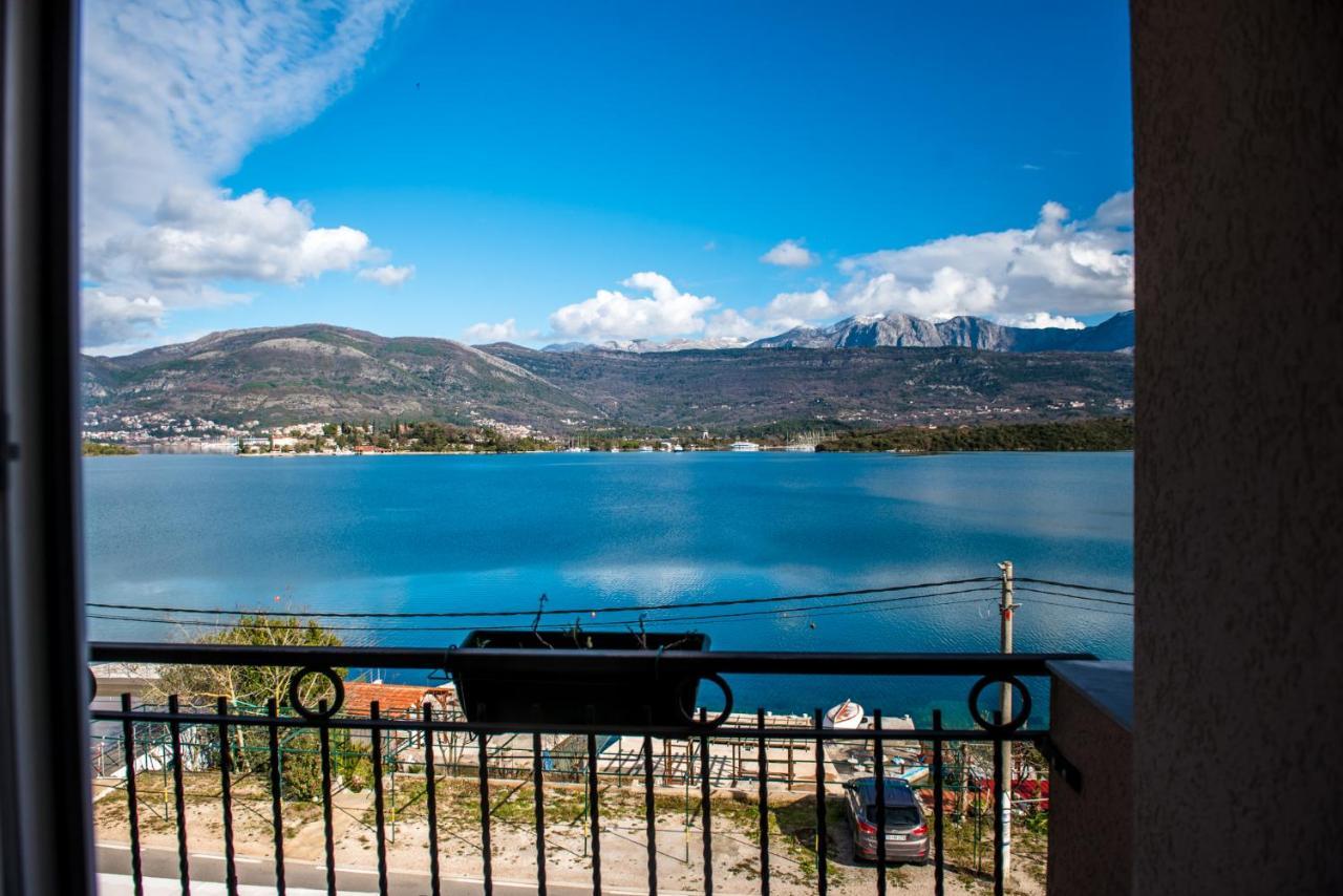 Apartments Klakor Ps Tivat Exterior foto